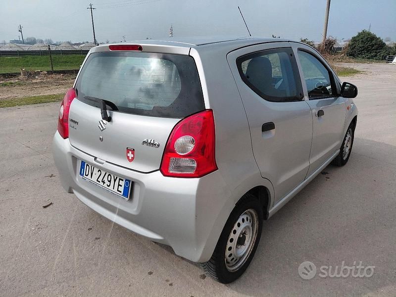 Usata Suzuki Alto 75 CV (55 kW) 2009 Grigio Utilitaria