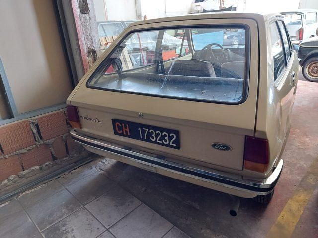 Usata Ford Fiesta 1979 Beige Utilitaria