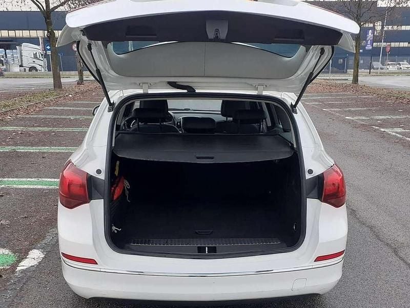 Gebraucht Opel Astra Cosmo 120 PS (88 kW) 2014 Weiß Kombi