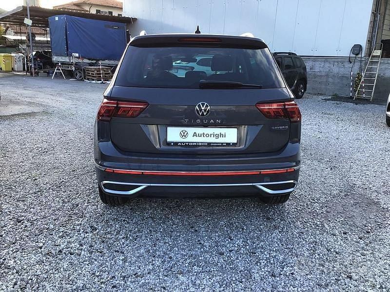 Usata VW Tiguan Elegance 245 CV (180 kW) 2021 Grigio SUV