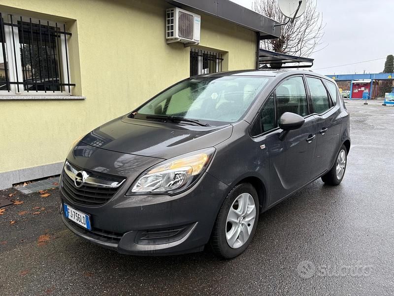 Marrone Usata 2017 Opel Meriva Monovolume | 6300 € (Buon prezzo) - Immagine 1/4