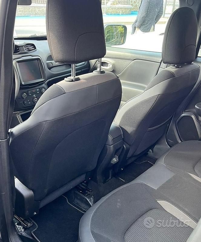 Usata Jeep Renegade 120 CV (88 kW) 2019 Bianco SUV