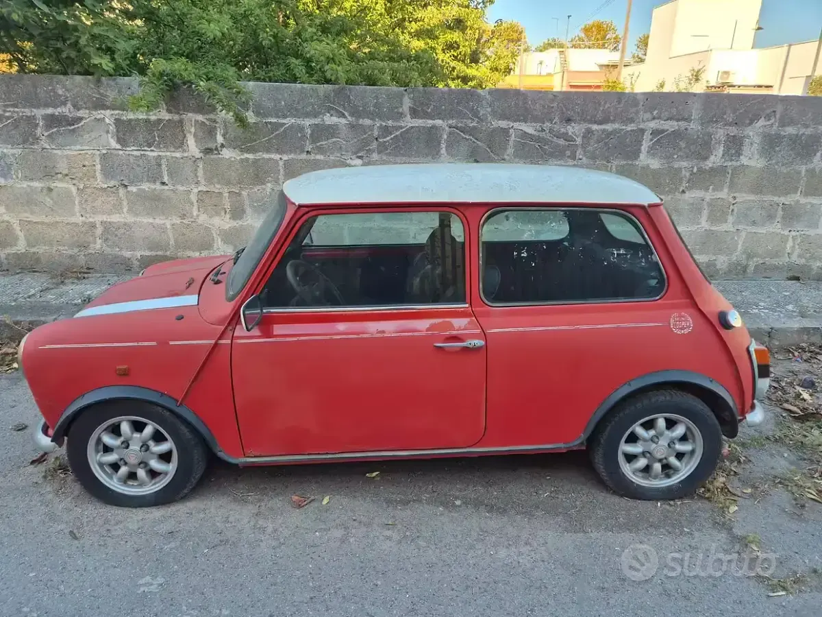 Usata Mini Cooper 63 CV (46 kW) 1992 Rosso Utilitaria