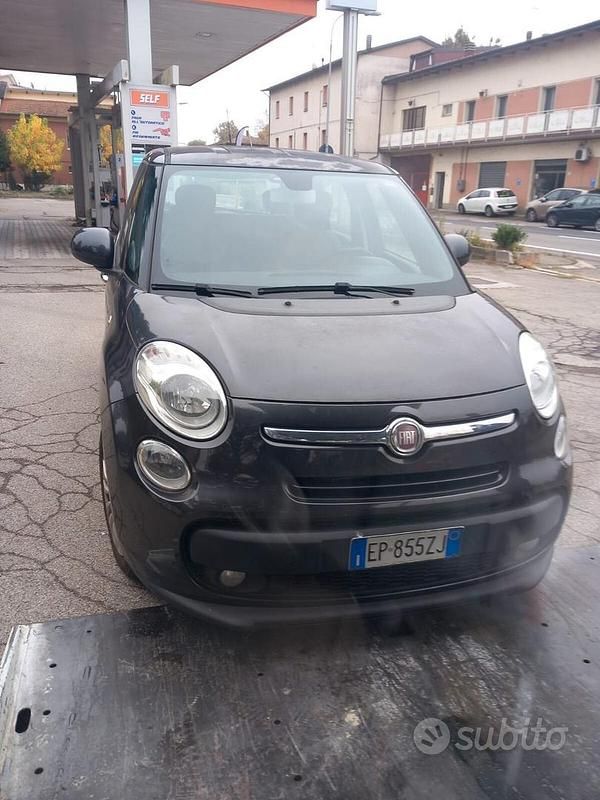 Nero Usata 2013 Fiat 500L Lounge Monovolume | 4490 € (Super prezzo) - Immagine 1/1