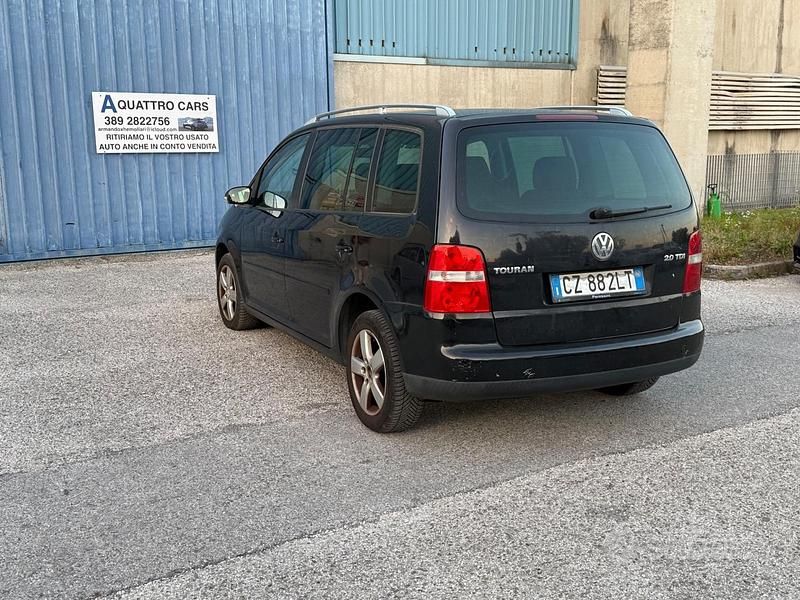 Usata VW Touran Highline 140 CV (102 kW) 2006 Nero Monovolume