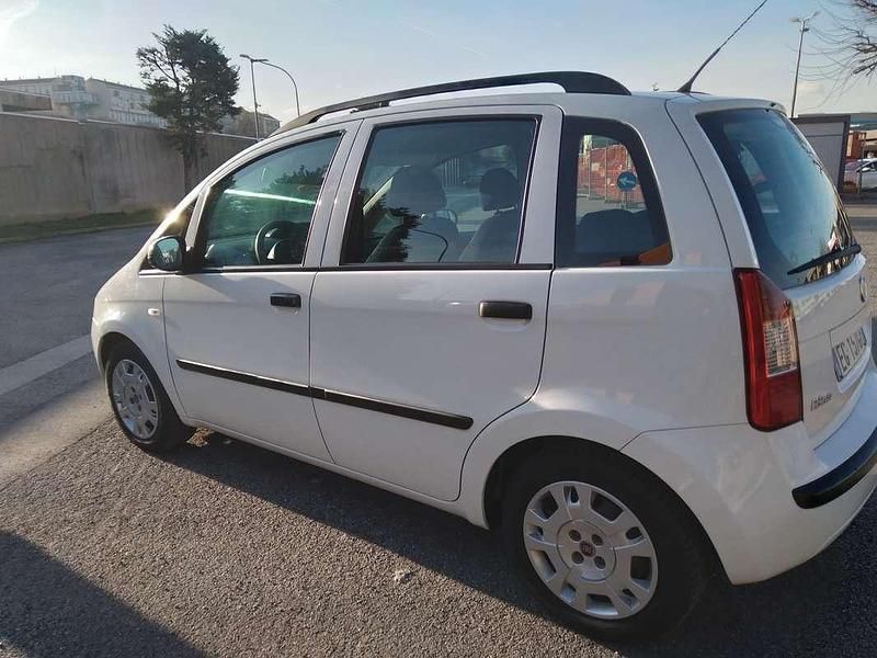 Usata Fiat Idea Dynamic 77 CV (56 kW) 2010 Monovolume