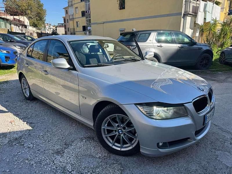 Usata BMW 316 116 CV (85 kW) 2011 Argento Berlina