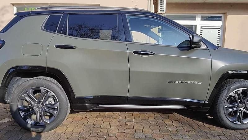 Usata Jeep Compass 150 CV (110 kW) 2022 Verde SUV