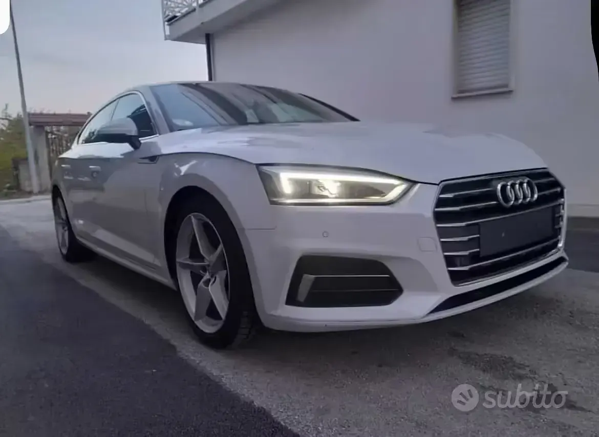 Usata Audi A5 150 CV (110 kW) 2019 Bianco Coupé