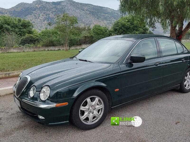 Usato 2000 Jaguar S-Type 3.0 Benzin 238 CV (7.990 €)