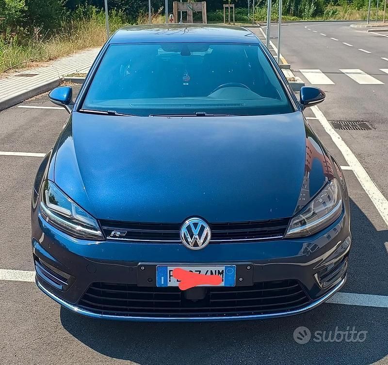 Usata VW Golf VII Edition 110 CV (80 kW) 2016 Blu/azzurro Utilitaria