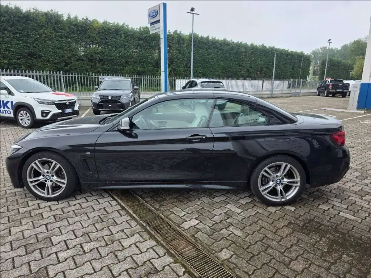 Usata BMW 420 Cabriolet M Sport 184 CV (135 kW) 2020 Nero metallizzato Cabrio