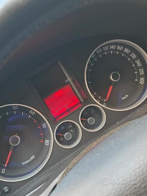 Usata VW Golf VII GTI 200 CV (147 kW) 2012 Grigio Utilitaria