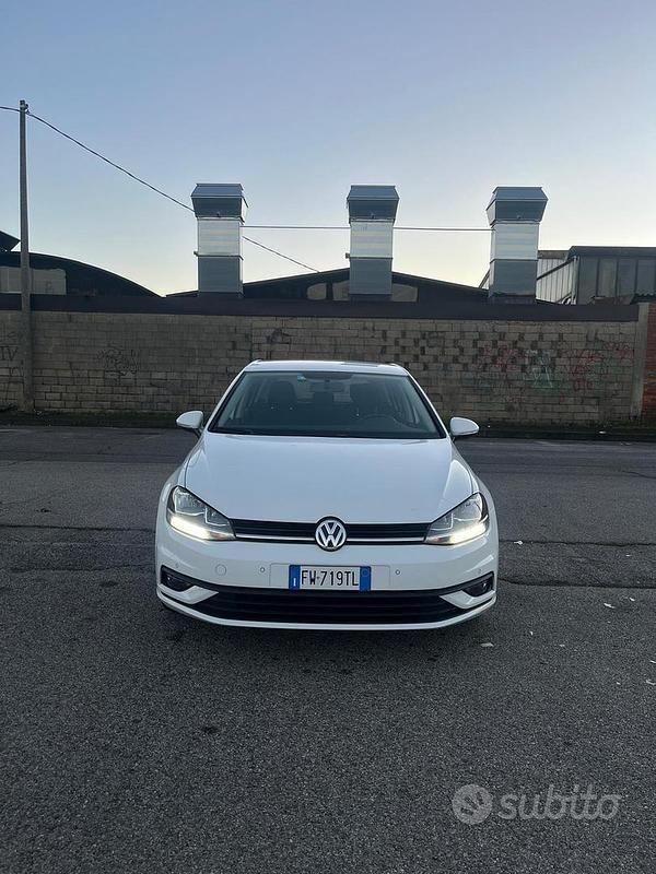 Usata VW Golf VII Trendline 86 CV (63 kW) 2019 Bianco Berlina
