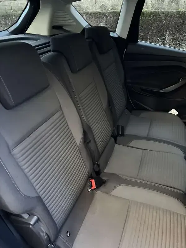Usata Ford C-MAX Titanium 120 CV (88 kW) 2017 Monovolume