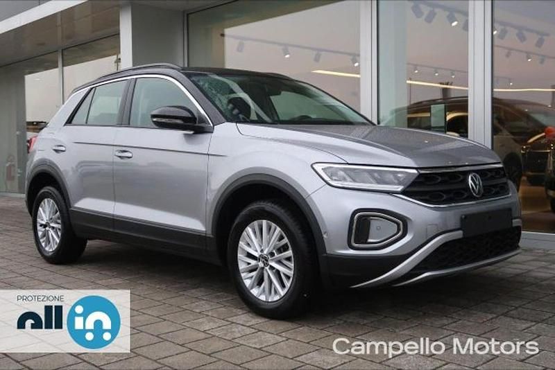 Argento Usata 2024 VW T-Roc Life SUV | 26.500 € (Ottimo prezzo) - Immagine 1/4