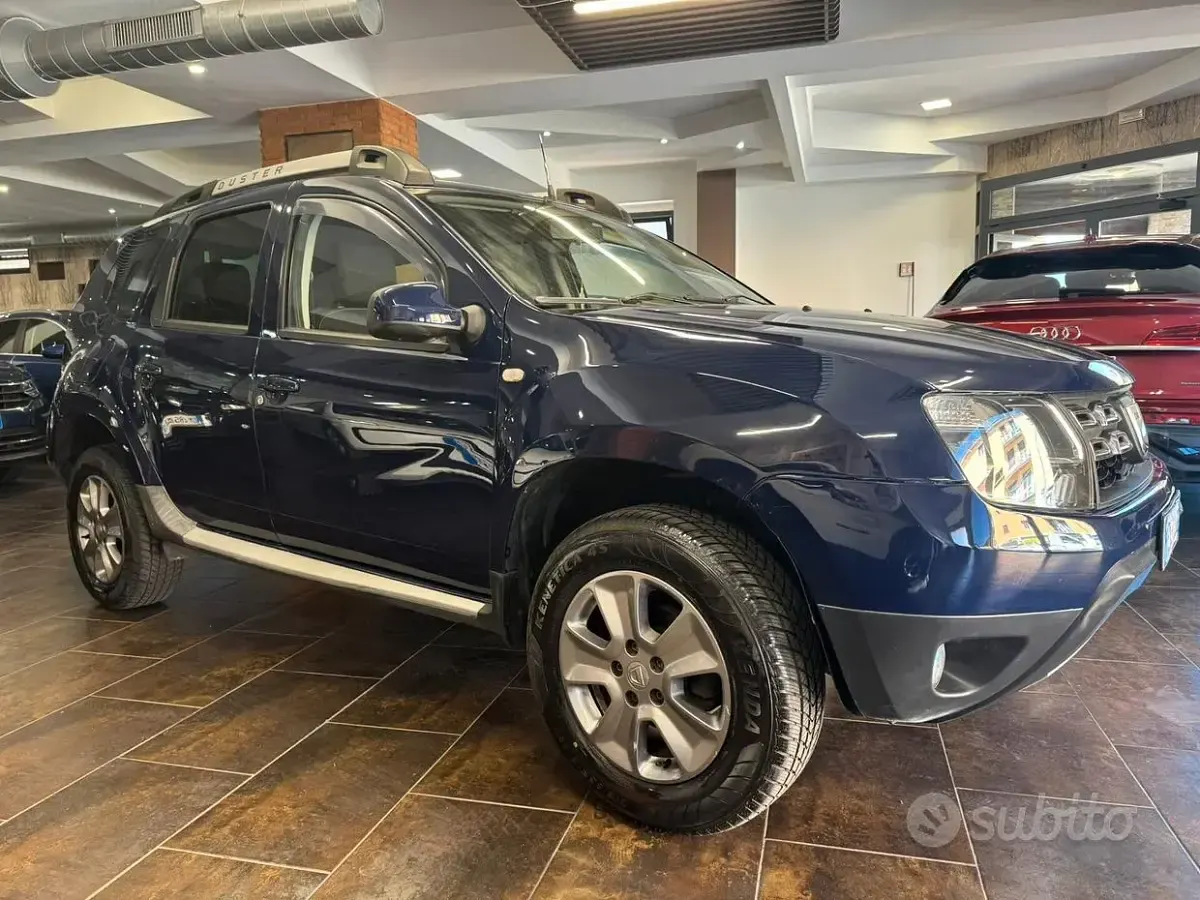 Usata Dacia Duster Ambiance 105 CV (77 kW) 2015 Nero SUV