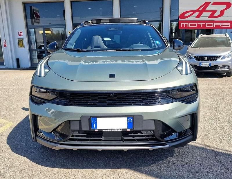 Usata Lynk & Co 01 280 CV (205 kW) 2025 Verde SUV