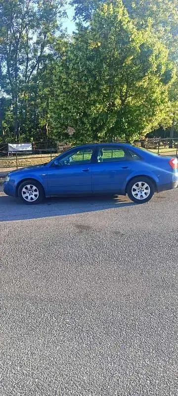 Usata Audi A4 Ambiente 150 CV (110 kW) 2000 Blu Berlina