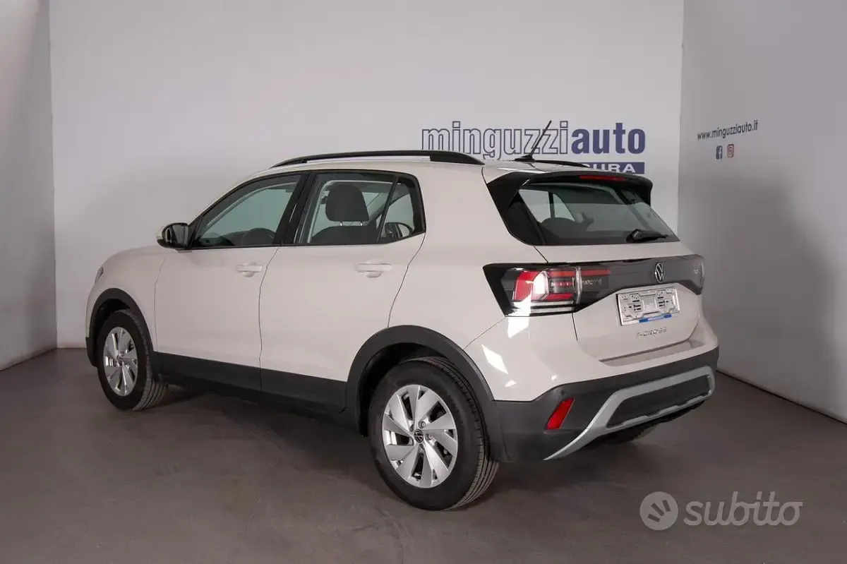 Usata VW T-Cross Life 116 CV (85 kW) 2024 Beige SUV