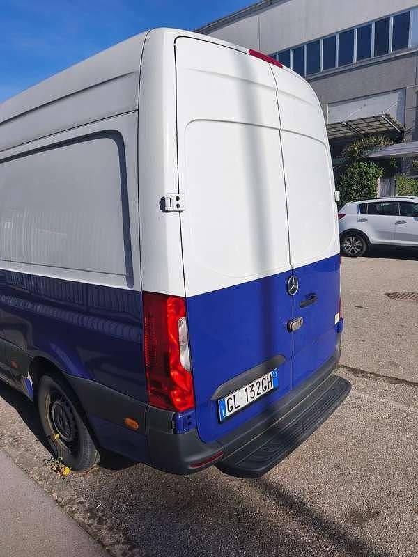 Usata Mercedes Sprinter 116 CV (85 kW) 2022 Blu/azzurro Furgone