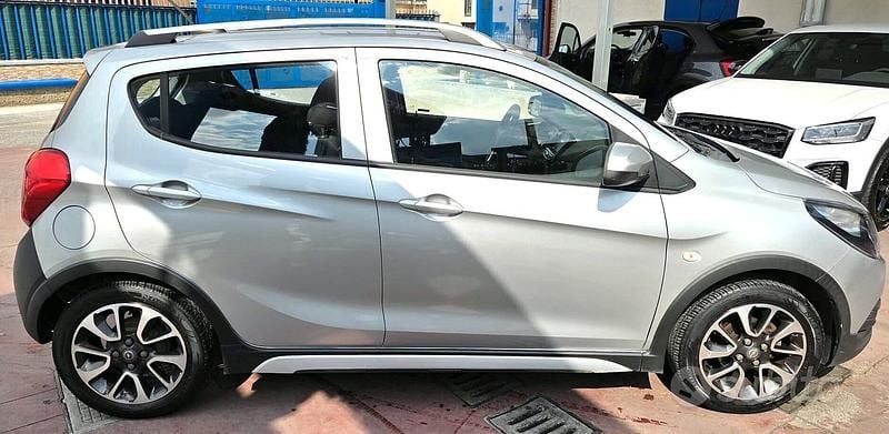 Usata Opel Karl Rocks 75 CV (55 kW) 2018 Grigio Utilitaria