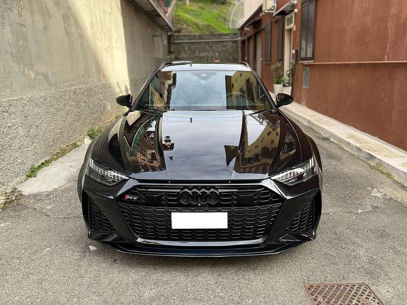 Usata Audi RS6 Ambiente 600 CV (441 kW) 2021 Nero Station wagon
