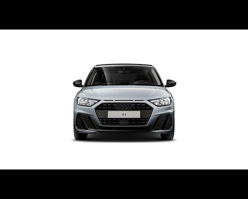 Nuova Audi A1 Sportback Ambiente 116 CV (85 kW) 2026 Grigio freccia perla nero mito Utilitaria