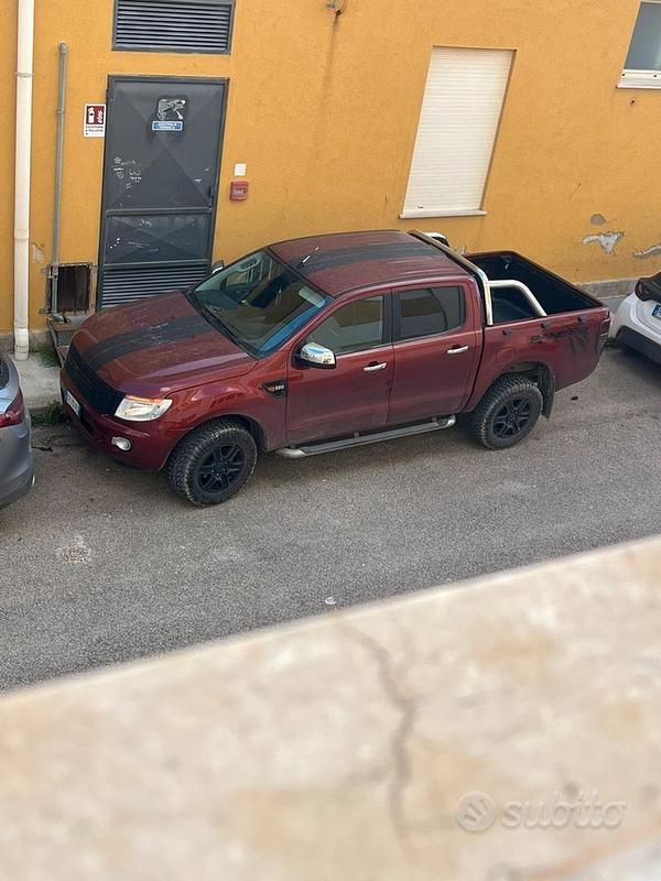 Usata Ford Ranger 2024 Rosso Pick-up