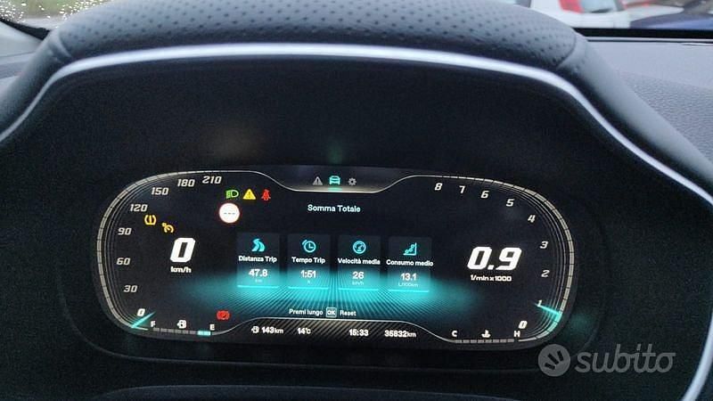 Usata MG HS Luxury 170 CV (125 kW) 2024 Nero SUV