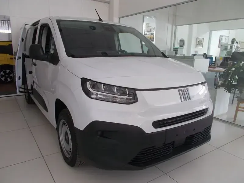 Nuova Fiat 1500 101 CV (74 kW) 2026 Bianco Furgone
