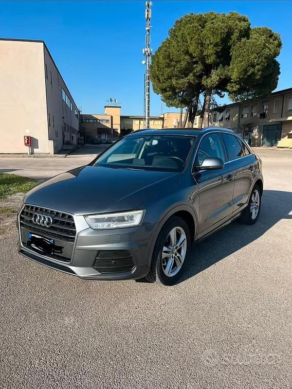 Usata Audi Q3 2015 Grigio SUV