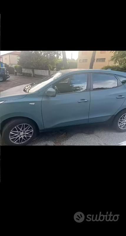 Käytetty Hyundai ix35 115 HP (84 kW) 2012 Katumaasturi
