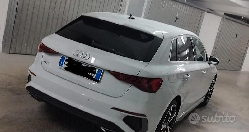 Usata Audi A3 S-Line 150 CV (110 kW) 2024 Bianco Berlina