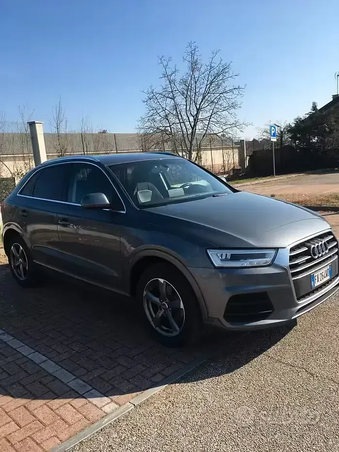 Usata Audi Q3 150 CV (110 kW) 2015 Grigio SUV