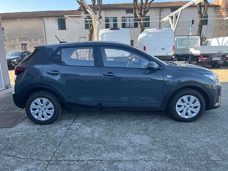 Usata Kia Stonic Urban 83 CV (61 kW) 2022 Grigio SUV