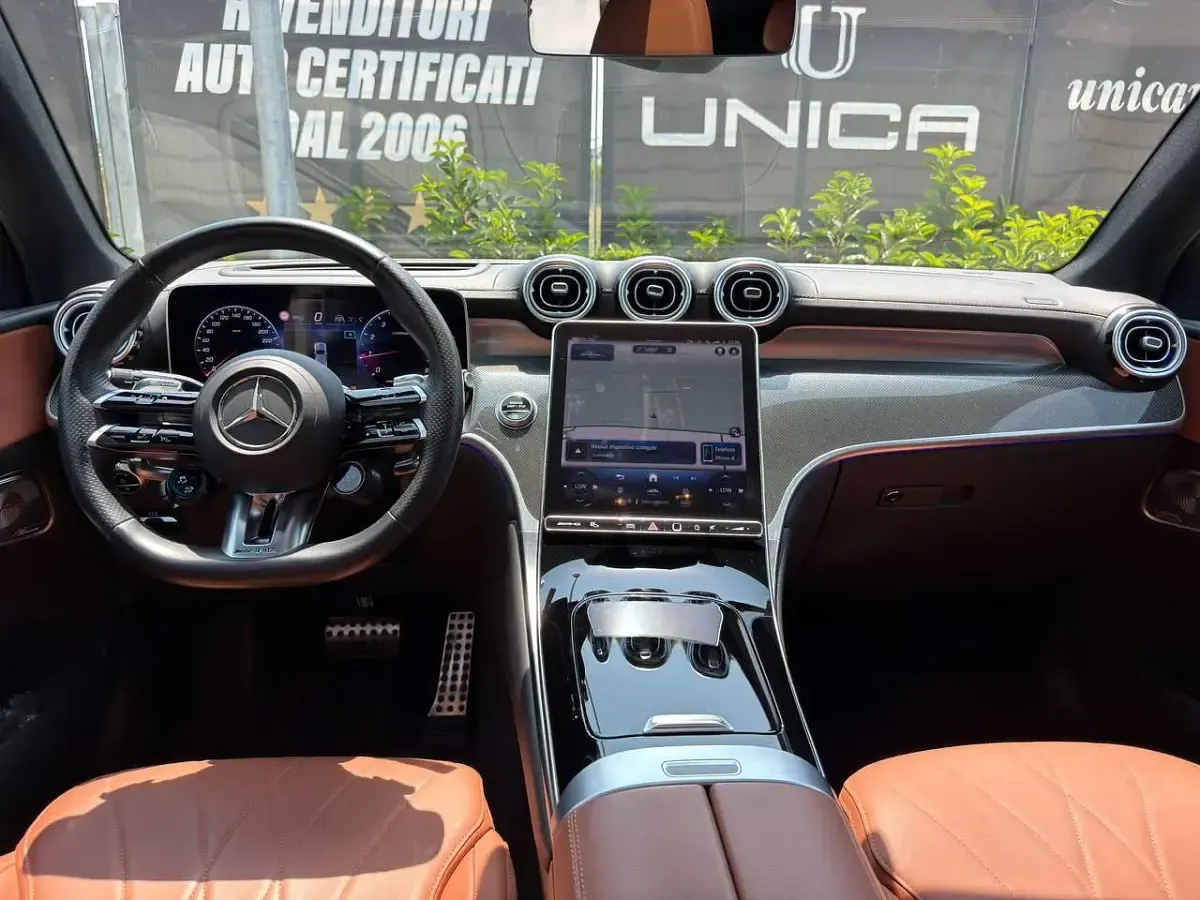 Usata Mercedes GLC43 AMG Premium Plus 421 CV (309 kW) 2024 Nero opaco magno SUV