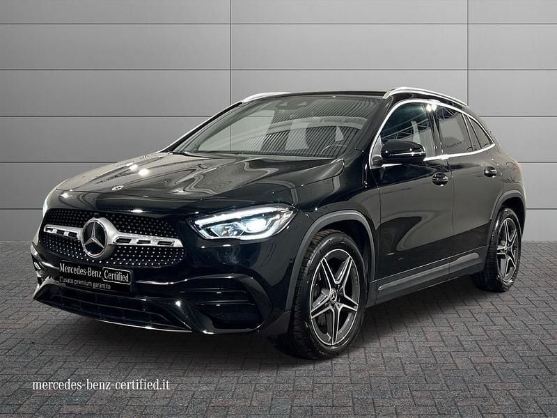 Bianco Usata 2020 Mercedes GLA220 Premium SUV | 31.500 € (Super prezzo) - Immagine 1/4