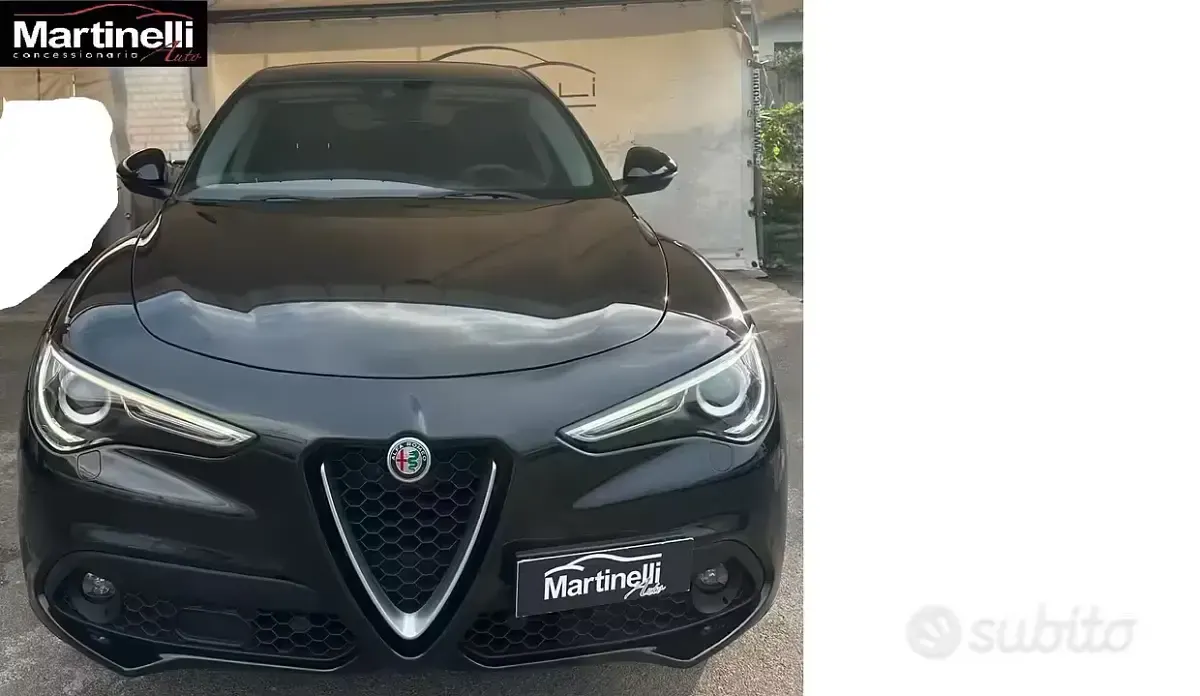 Usata Alfa Romeo Stelvio Executive 179 CV (131 kW) 2018 Nero SUV