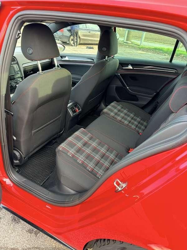Usata VW Golf VII GTI 230 CV (169 kW) 2016 Berlina