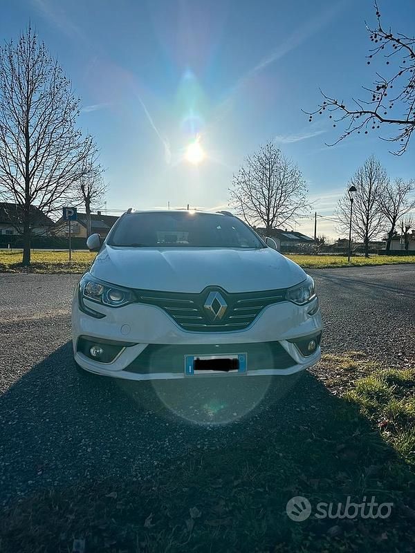 Usata Renault Mégane GrandTour Zen 115 CV (84 kW) 2017 Station wagon