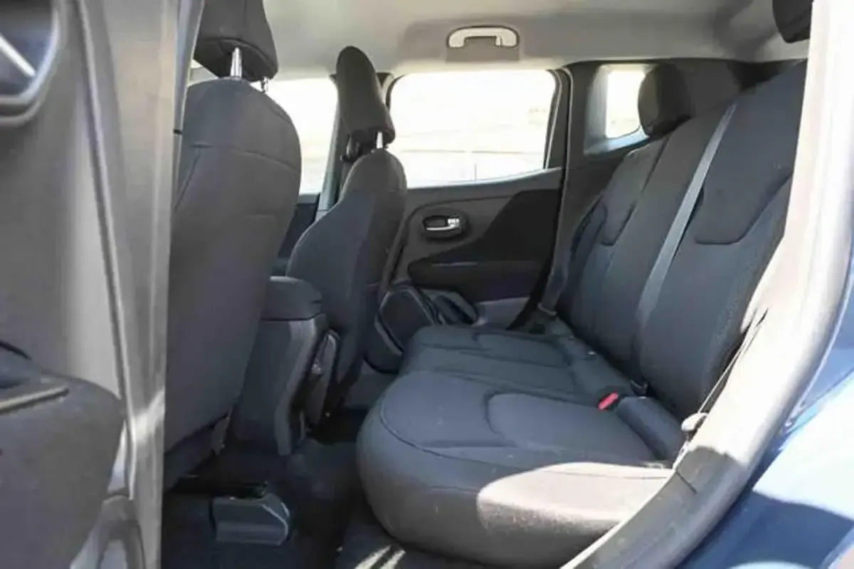 Usata Jeep Renegade Longitude 120 CV (88 kW) 2020 Grigio SUV