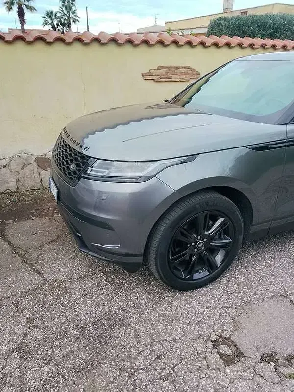 Usata Land Rover Range Rover Velar SE 179 CV (131 kW) 2019 Grigio SUV