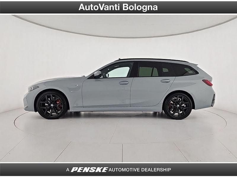 Usata BMW 320e M Sport 190 CV (139 kW) 2025 Grigio Station wagon