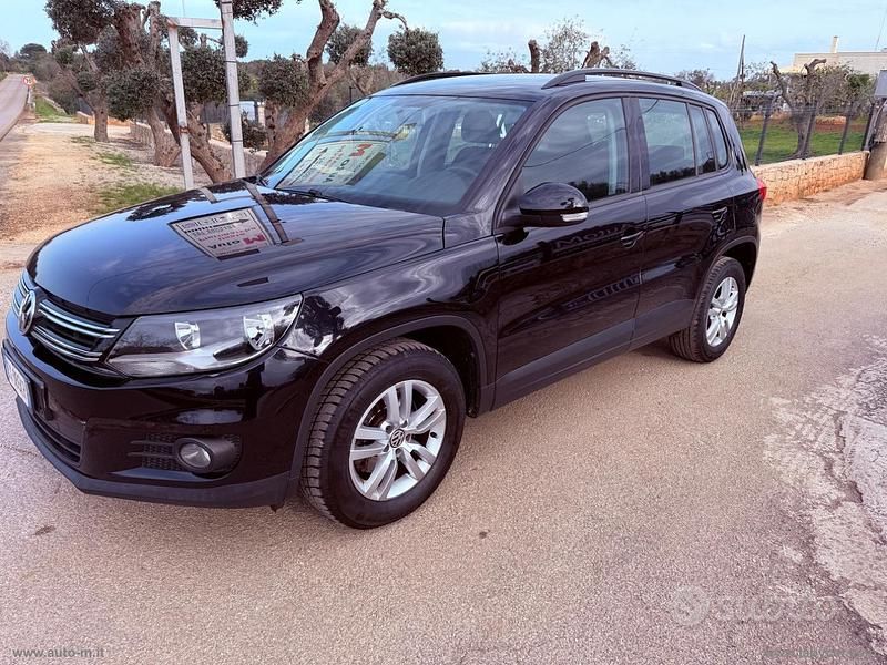 Begagnad VW Tiguan Trendline 110 HK (80 kW) 2014 Svart SUV