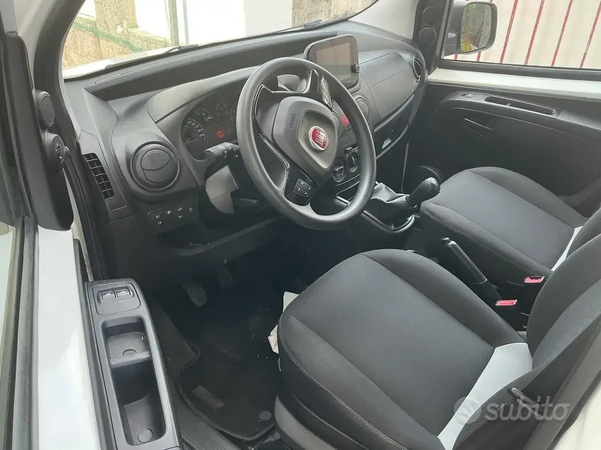 Usata Fiat Fiorino 95 CV (69 kW) 2022 Bianco Monovolume