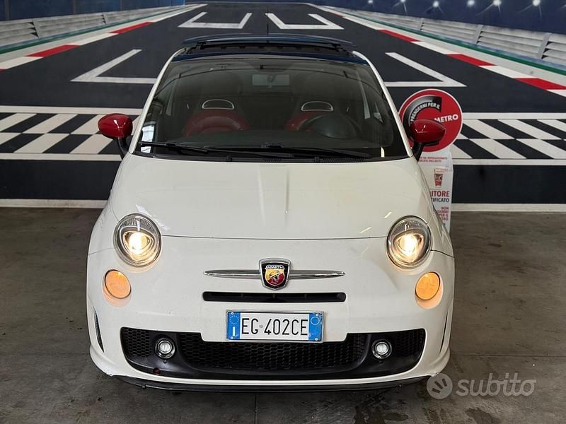 Usata Abarth 500 135 CV (99 kW) 2010 Bianco Berlina