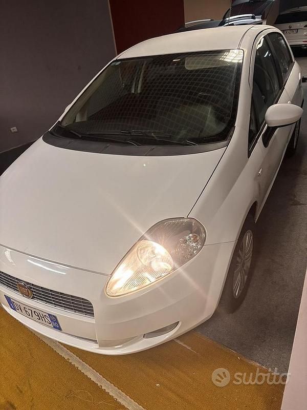 Usata Fiat Grande Punto 2009 Utilitaria