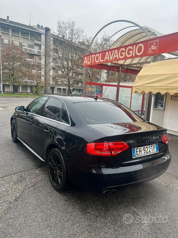 Usata Audi A4 Ambiente 160 CV (117 kW) 2011 Nero Berlina