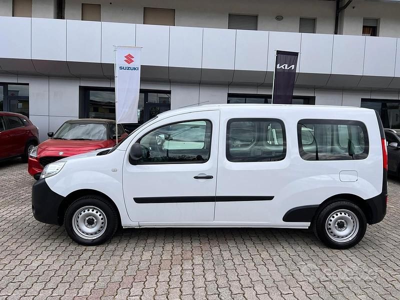 Usata Renault Kangoo 95 CV (69 kW) 2020 Bianco Monovolume